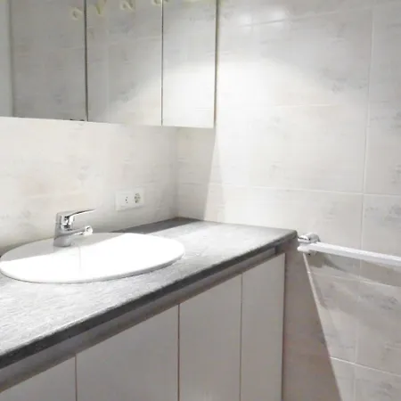 Albatros * 貝尼多姆